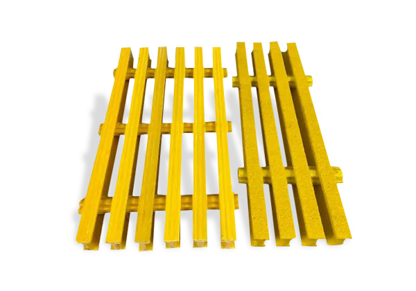 Industrial fiberglass extruded grating